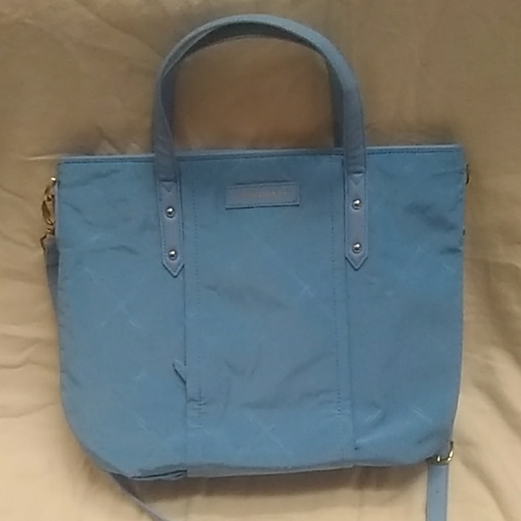 Vera Bradley Handbags - Vera Bradley Tote Light Blue Floral Interior
